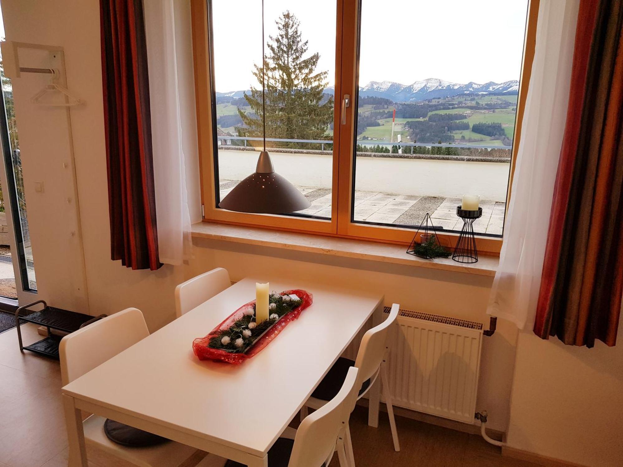 Schoenblick Hotel Garni Ferienwohnungen Lindenberg im Allgäu Værelse billede