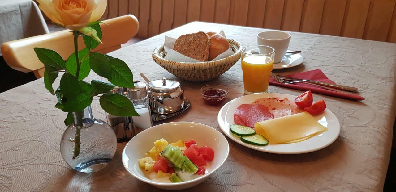 Schoenblick Hotel Garni Ferienwohnungen Lindenberg im Allgäu Eksteriør billede