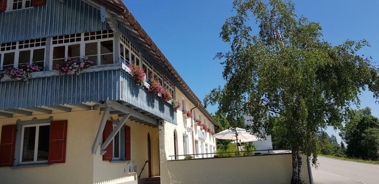 Schoenblick Hotel Garni Ferienwohnungen Lindenberg im Allgäu Eksteriør billede